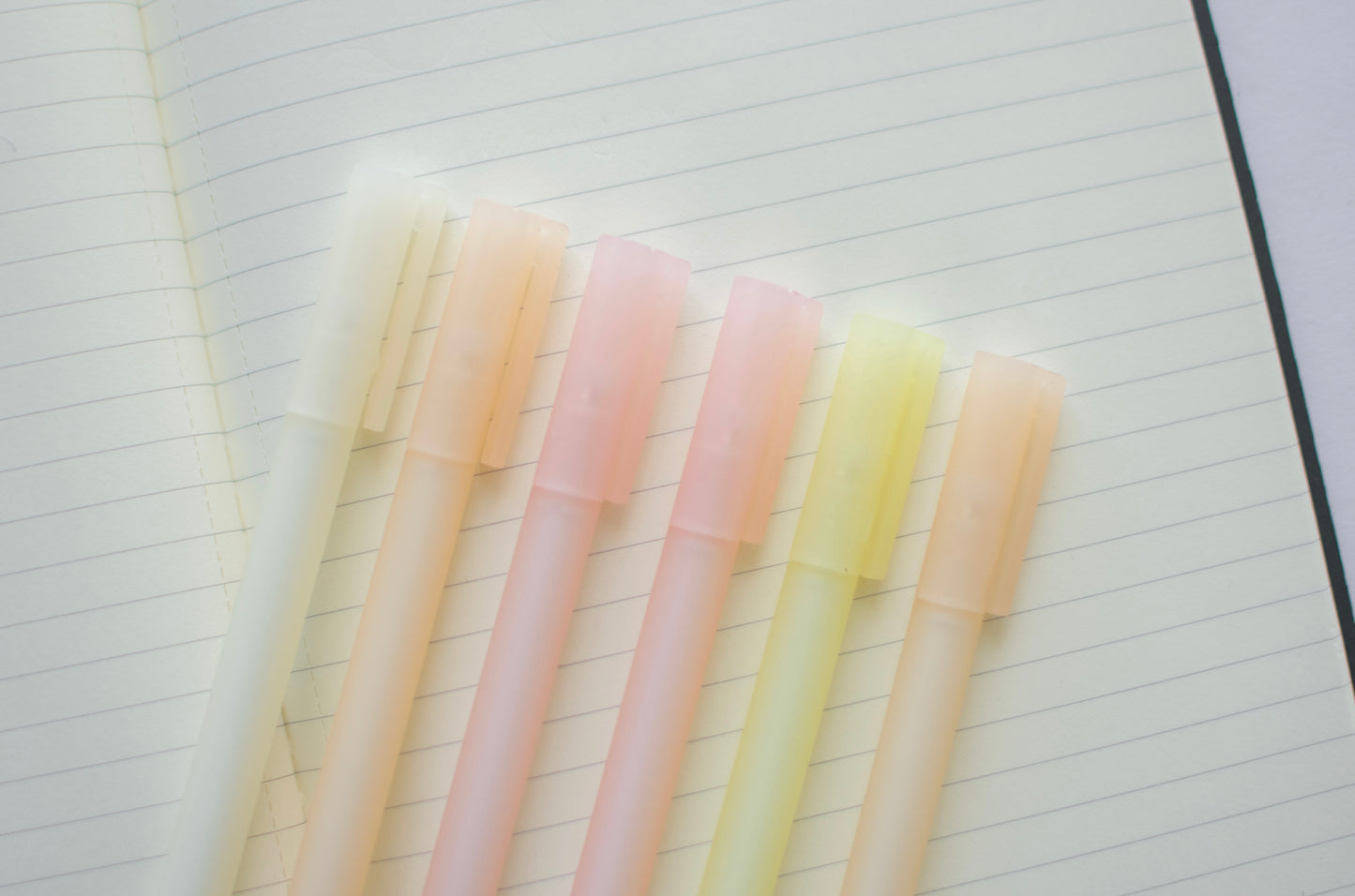 Yellow Gradient Pen Set